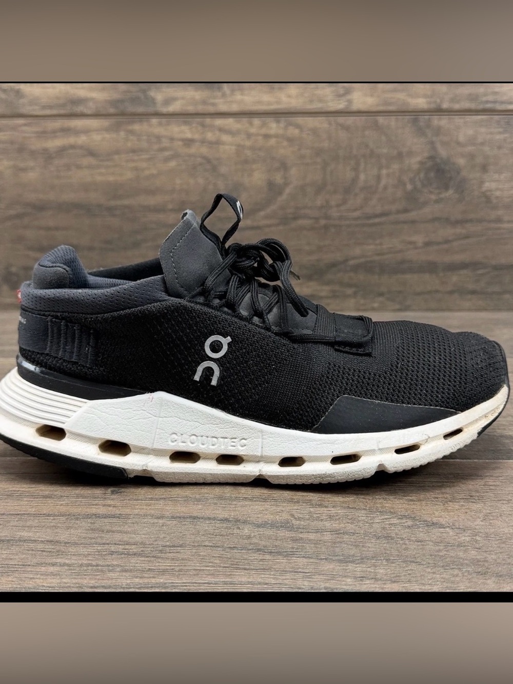 On Running Cloudnova Shoes Womens 8 Black/White Athletic Running Sneakers